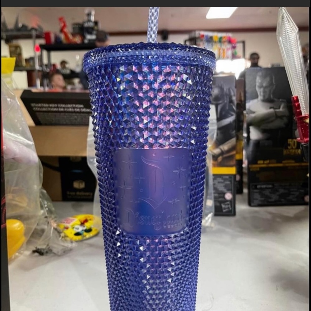 Starbucks 💙💜Disneyland 💜💙 Studded purple blue cup